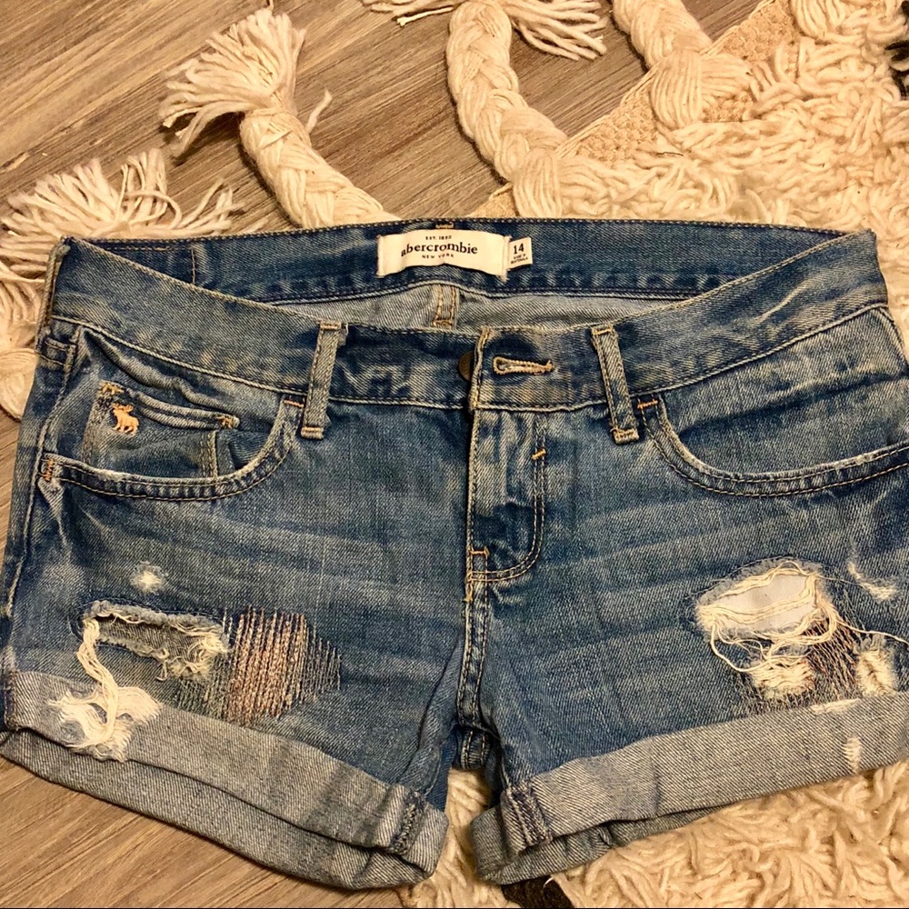 Jean shorts!